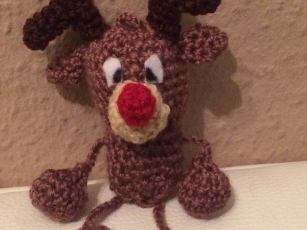 Kostenlose Häkelanleitung - Kleines Rentier - Schlüsselanhänger - Taschenbaumler