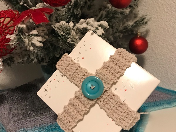 4 Geschenkverpackungen aus Wollresten
