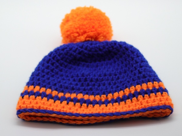 Kostenlose Häkelanleitung Mütze "Aprés Ski"