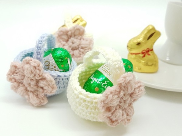 Kostenlose Häkelanleitung für ein Osterkörbchen