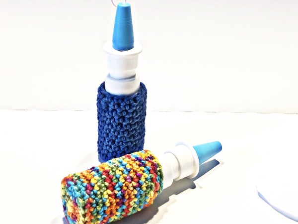 Hülle für Nasenspray Fläschchen