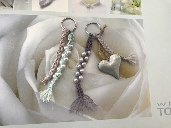 Taschenbaumler Pearl knüpfen / Schlüsselanhänger