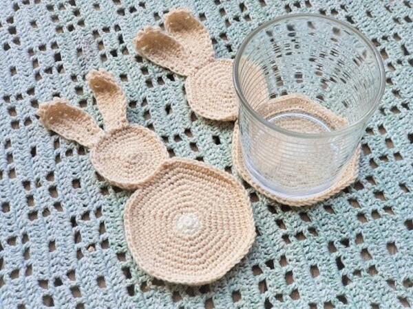 Kostenlose Häkelanleitung Häschen Untersetzer