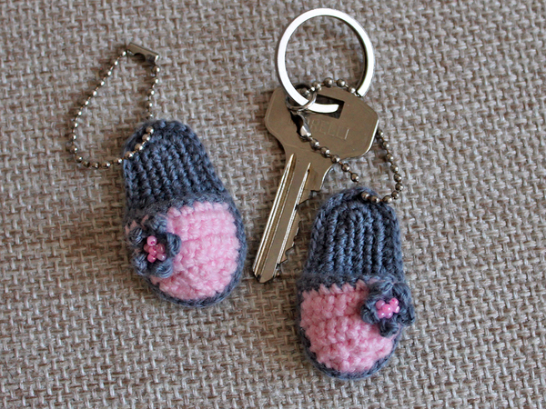 Key chain " Slippers"