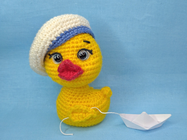 Duckling in a beret