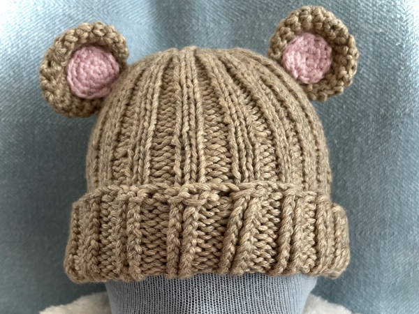 Babymütze mit Teddyohren