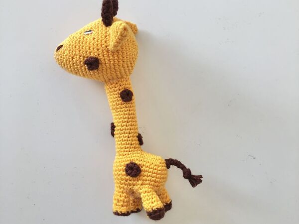 Häkelanleitung kleine Giraffe