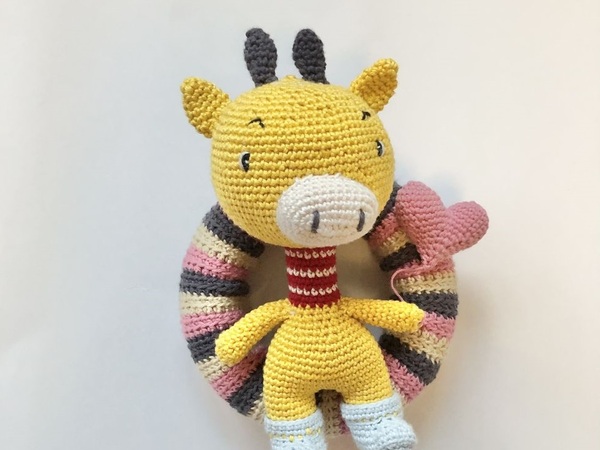 Kostenlose Häkelanleitung Giraffenkranz