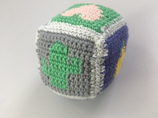 Kostenlose Häkelaleitung kleiner Würfel