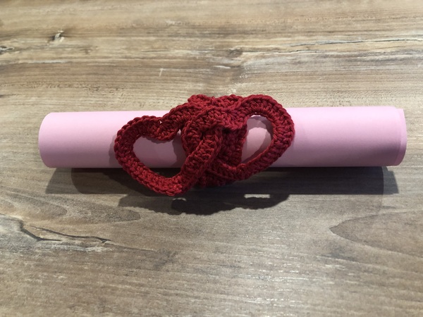 Mit ganz viel Liebe einen Liebesbriefhalter häkeln