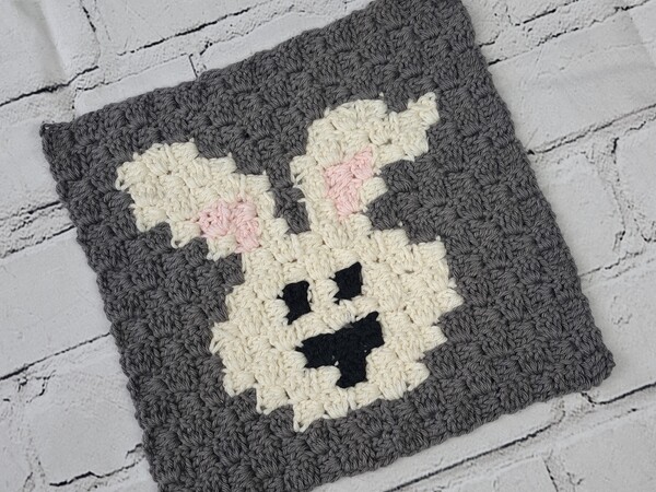 Gratis Häkel Anleitung C2C Osterhase