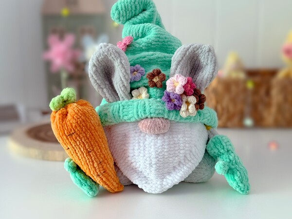 Knitting pattern Gnome