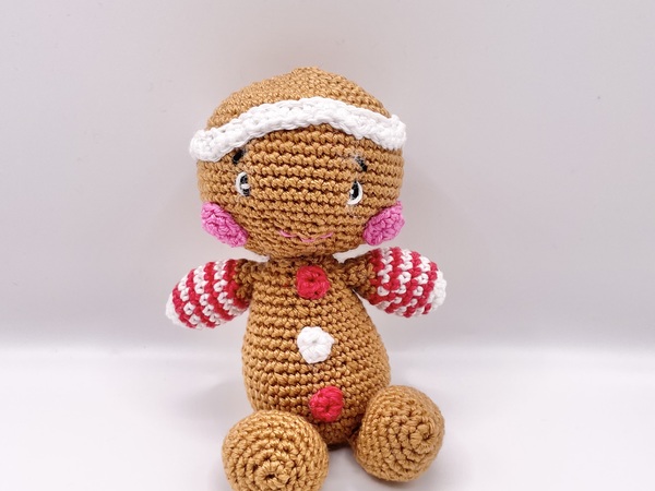 Kostenlose Häkelanleitung Amigurumi Lebkuchenmann für Anfänger
