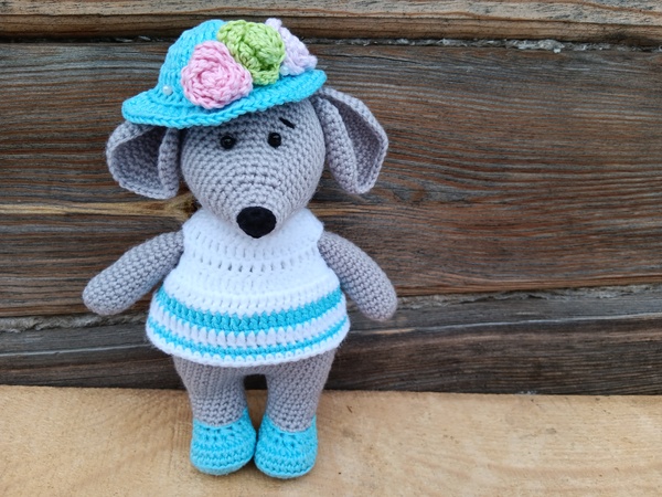 Tiere häkeln. Kostenlose Häkelanleitung für Maus