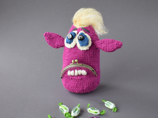 Knitting pattern “Monster. Trick or treat”