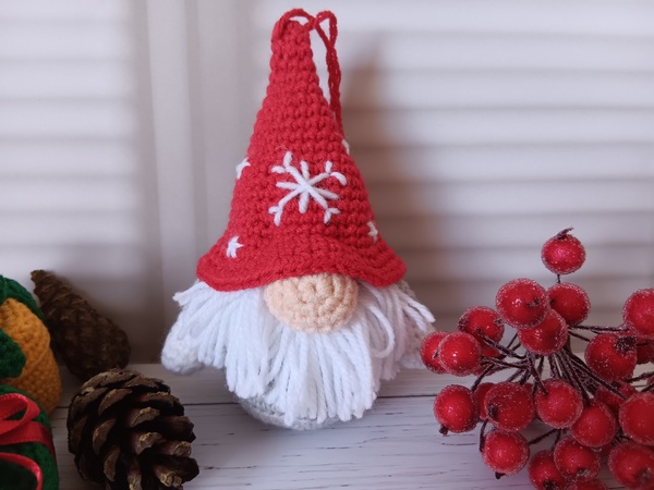 24 Kostenlose Häkelprojekte für die Adventszeit: Projekt 1. Wichtel häkeln