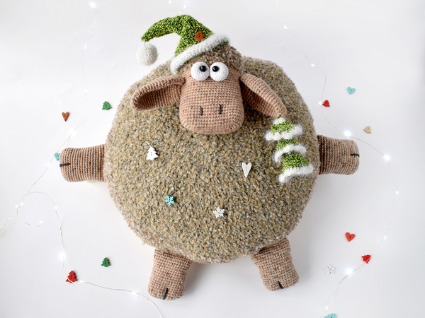 “Sheep” cushion – my new cuddly friend!