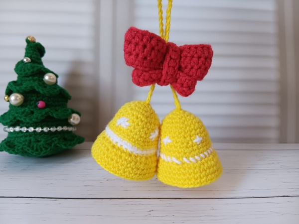 Christmas Advent Calendar. Project 11. Christmas Bells Free Crochet Pattern