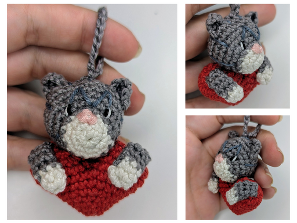 Free Crochet Pattern: Cat Keychain with Heart