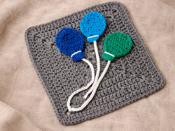 Free Crochet Pattern for a Balloon Applique