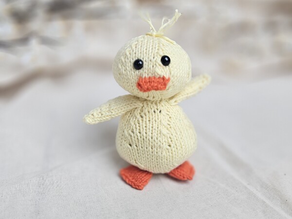 Kostenlose Strickanleitung das süßes Küken