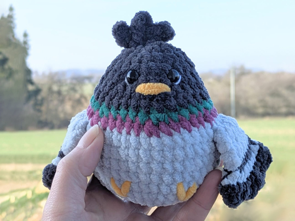 Free crochet pattern for Tilda the dove