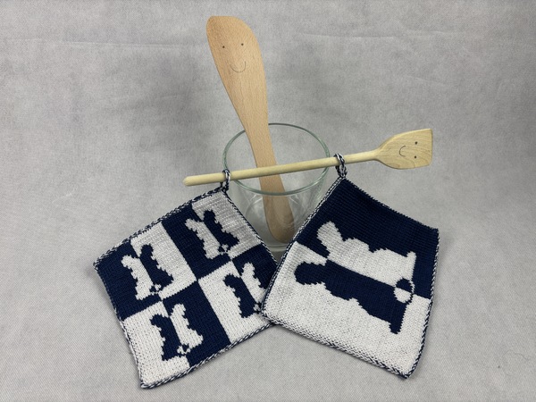 Knit Double-Face Pattern Pot Holders – Free Pattern with a Bunny Motif (also Suitable as a Washcloth or Cuddle Cloth)