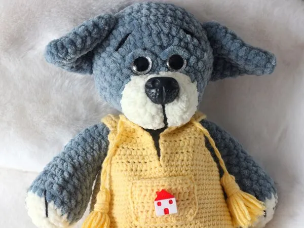 Free Crochet Pattern for Wolfie