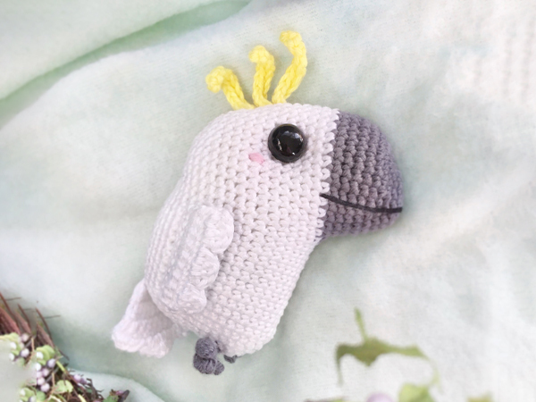 Free crochet pattern for Kico the Cockatoo