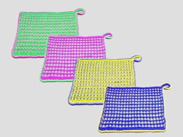 „not hot“ der 2-farbige Topflappen einfach zu stricken - zeitlos schön - kostenlose Strickanleitung