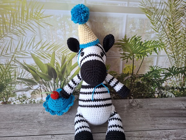 Zebra häkeln. Kostenlose Anleitung