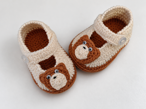 Cute Little Bear Booties for Babies Crochet Pattern