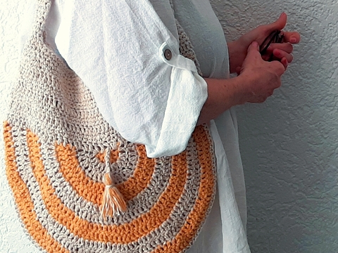 Taschen und Täschchen