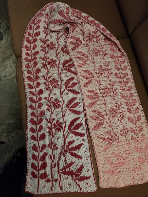 Schal Blätterranken mit Double-Face gestrickt