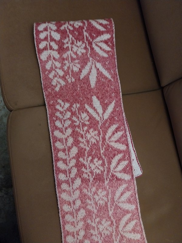 Schal Blätterranken mit Double-Face gestrickt