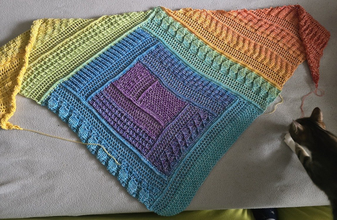 Crochet Pattern Triangular Scarf &quot;Melia&quot;