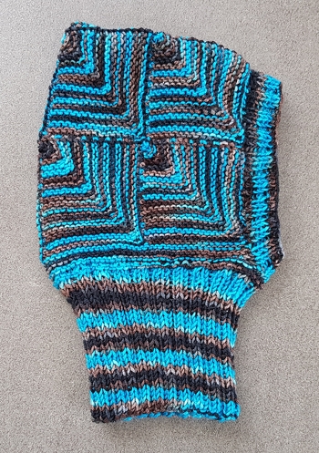 Danke, dass ich Teststricken durfte. Diese Mütze werde ich noch öfter stricken 🍀