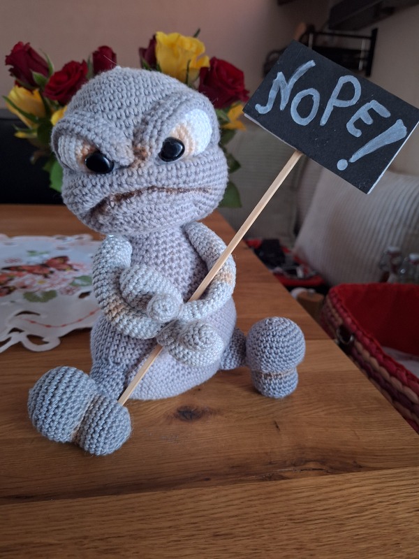 Crochet Pattern "Stoney" The Angry Stone