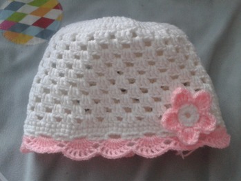 Die Anleitung ist super nach zu Arbeiten! Meine Variante ist für die Taufe noch mit einer Blume versehen (Blume gehört nicht mit zur Anleitung)