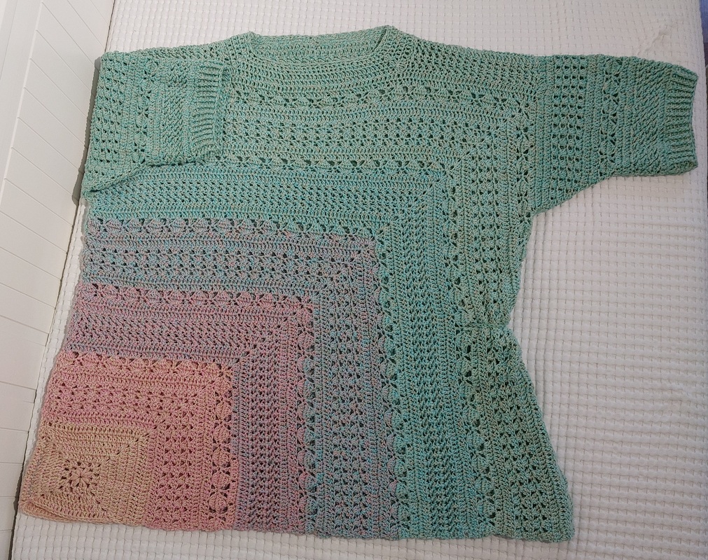Frauhohmanns Häkelpullover „Isipisi“ - Häkelzauber aus der Ecke
