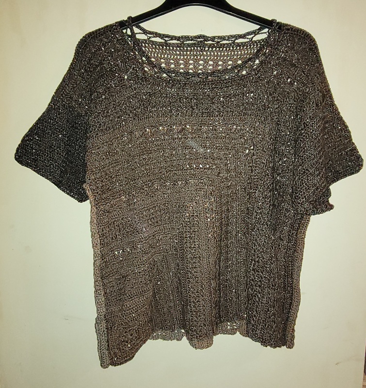Frauhohmanns Häkelpullover „Isipisi“ - Häkelzauber aus der Ecke