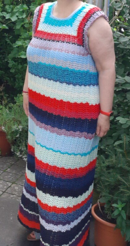 1-Bobbel-A-Linie-Häkelkleid „Strandstar“