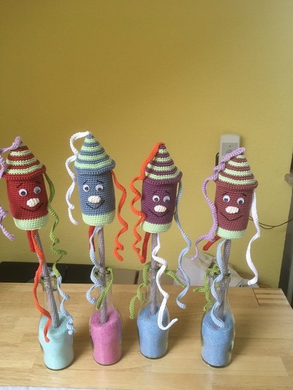 Silvester Rakete -- Häkelanleitung von Haekelkeks®