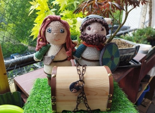 Häkelanleitung Wikinger Ragnar und Alva