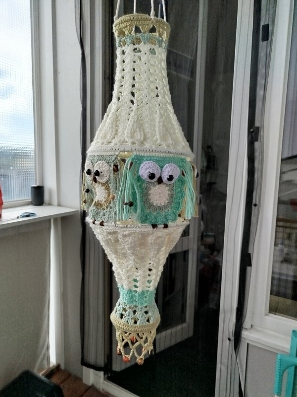 H&auml;kelanleitung Lampion mit Eule &amp; Bl&auml;tter Reliefmuster