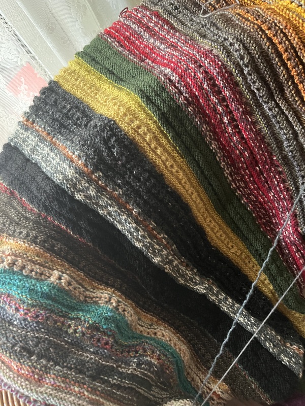 Strickanleitung asymmetrisches, anfängertaugliches Dreieckstuch, Schal #328