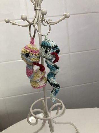 Yes I did not use a pipe cleaner I just sewed it up