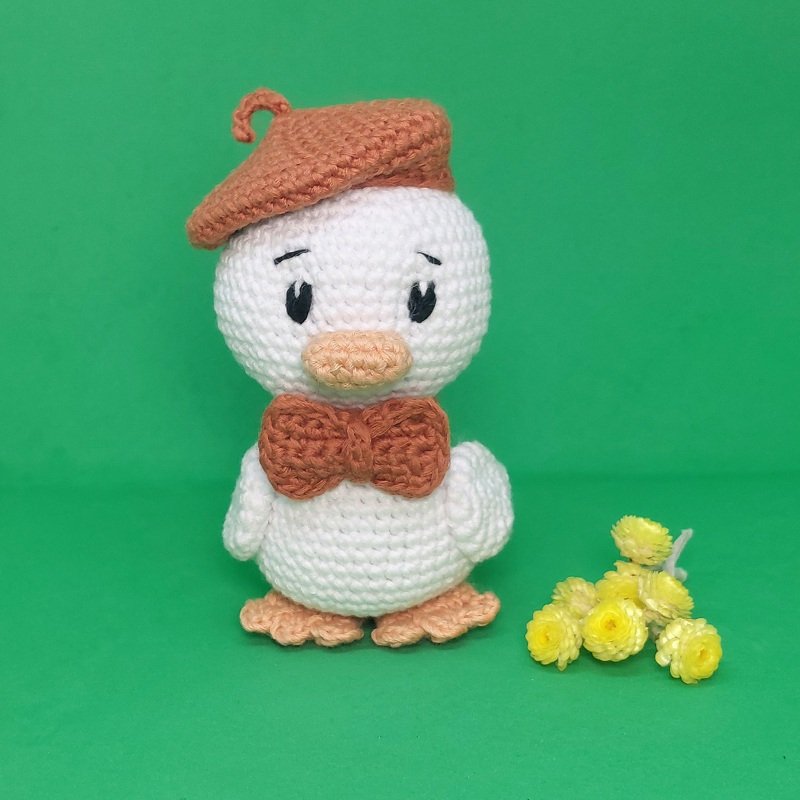 Crochet Pattern: Cute Duck with Hat and Bow Tie *Beginner-Friendly*