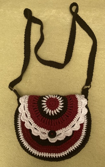 Einfache und verständliche Anleitung. Ich habe der Tasche zusätzlich noch ein Innenfutter eingenäht (Foto folgt).