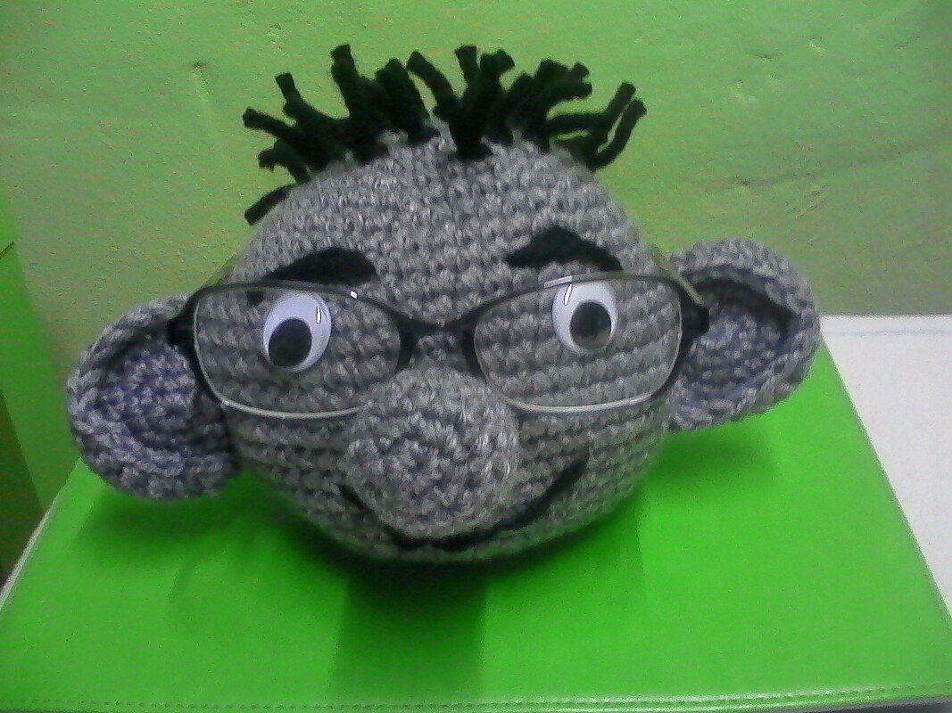 Häkelanleitung Antibrillenverleger " Punker Olaf "